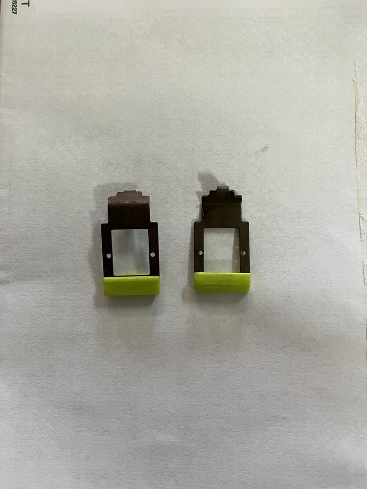 2 Oster Volt Blade Locks