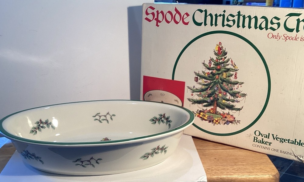 Spode Christmas Tree Oval Vegetable Baker Original Box