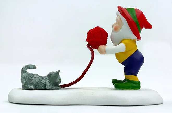 Enesco - North Pole - Kitten Tested For Best Mittens