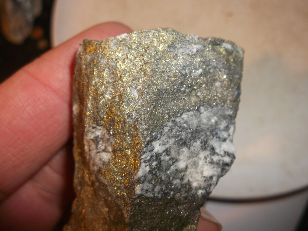 Gold, silver, copper, 74 grams samples ,ore high grade .