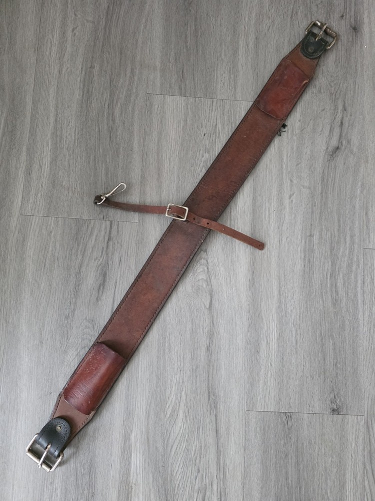 Leather Back Cinch