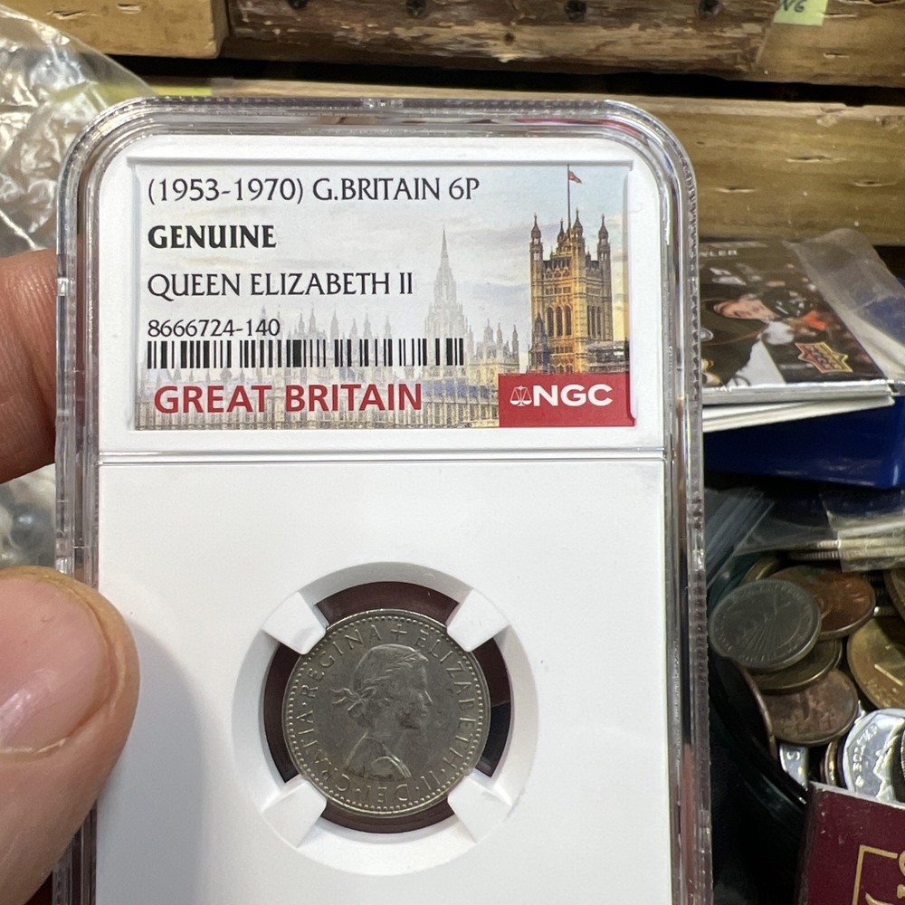 UK Six Pence 1965