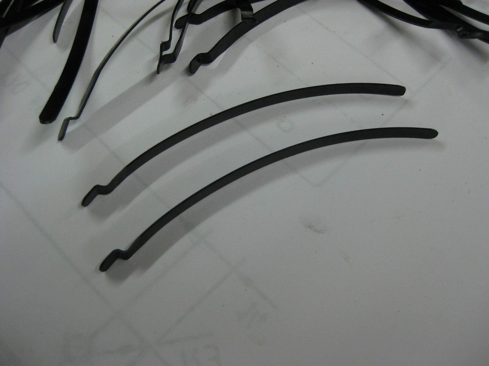 DELTA TRIPLE DUTY GRINDER'S TWIN - LITE LENSE RETAINING CLIPS