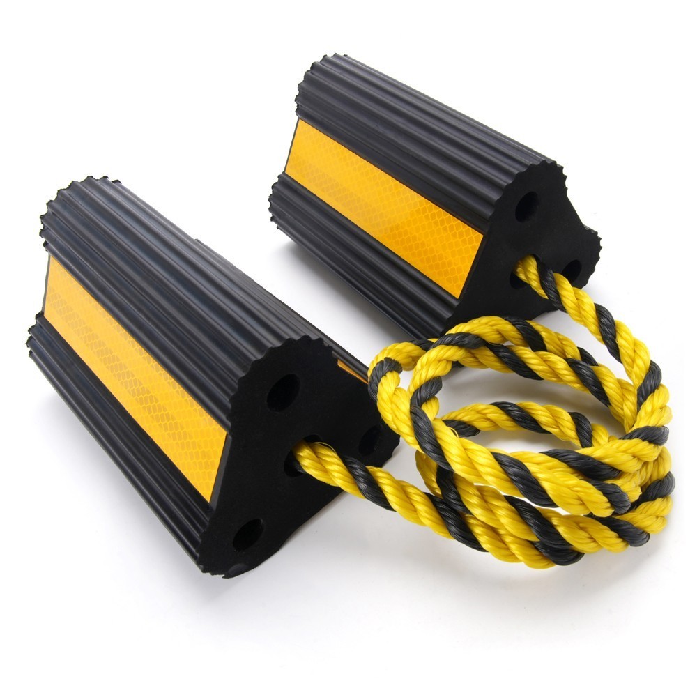 4 PCS Rubber Wheel Chocks w/ Rope For RV Trailer Camper Car Truck Aircraft Boat