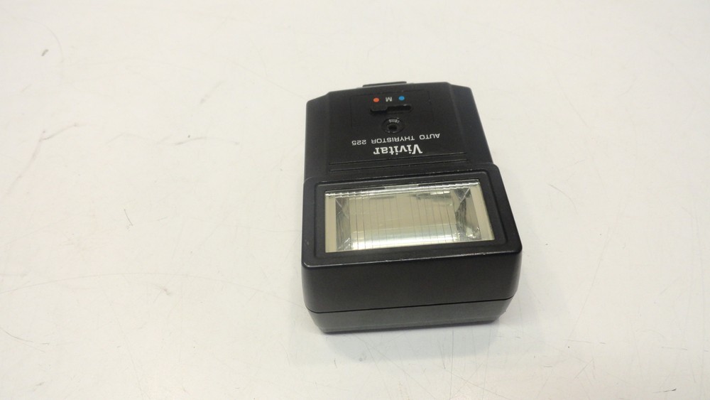 VIVATAR AUTO THYRISTOR 225 ELCECTONIC FLASH