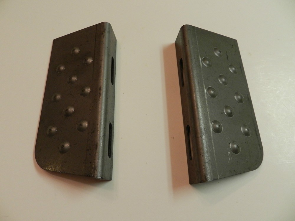 (1) pair Truck Trailer Fender Step Brackets Left & Right, Steel Metal Weld on