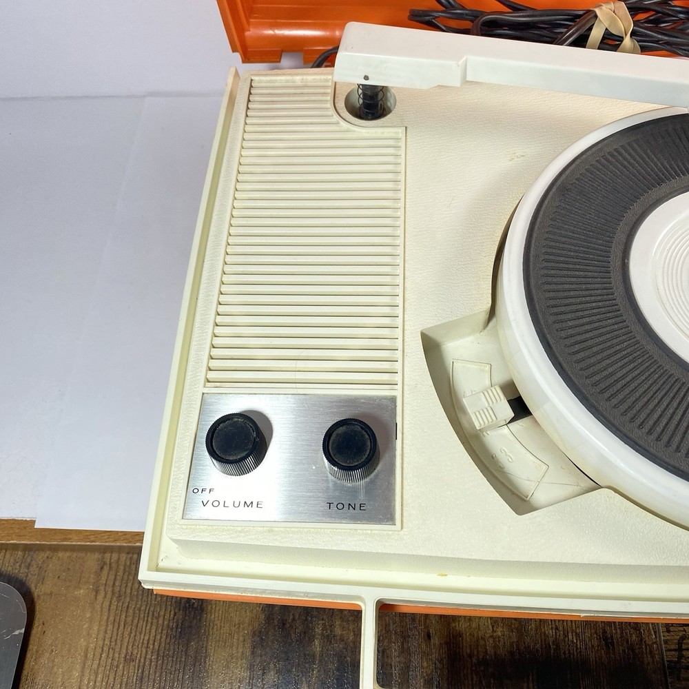 Arvin Solid State Phonograph Orange Read Description