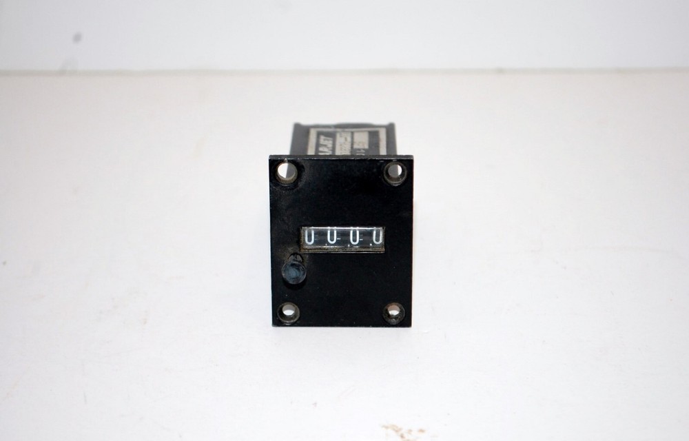 Veeder Root #BD 177004 Counter ( Learjet #2318376-77) 24 Volt