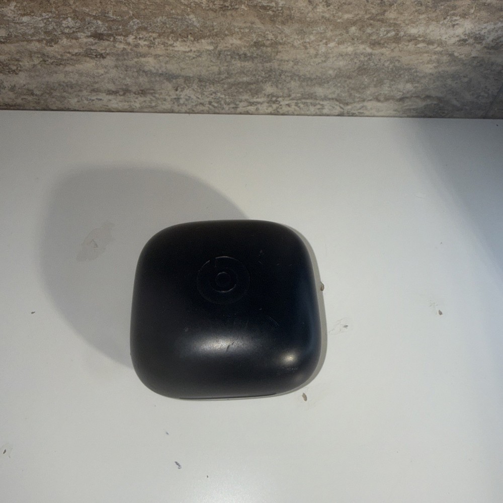 Black Beats Charging Case Only