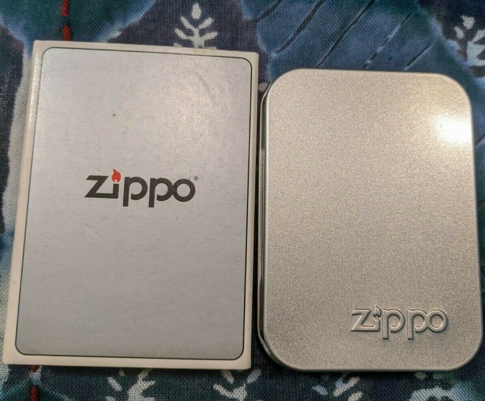 Sunburst ZIPPO Lighter New in Tin