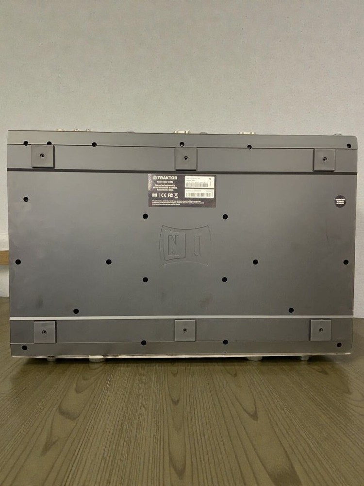 Native Instruments Traktor Kontrol S4 MK2 Pro DJ Controller 4-Deck PCDJ JP