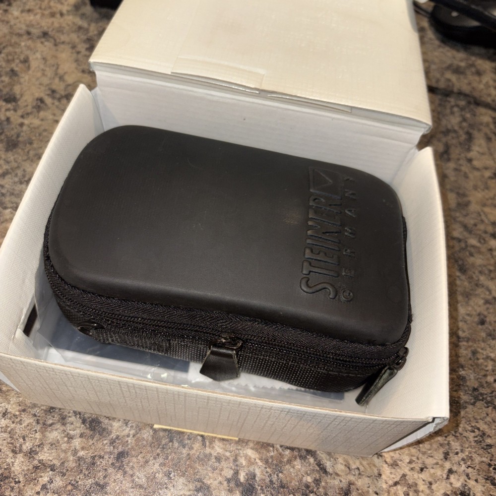 Steiner Predator Pro 10x26 Binoculars