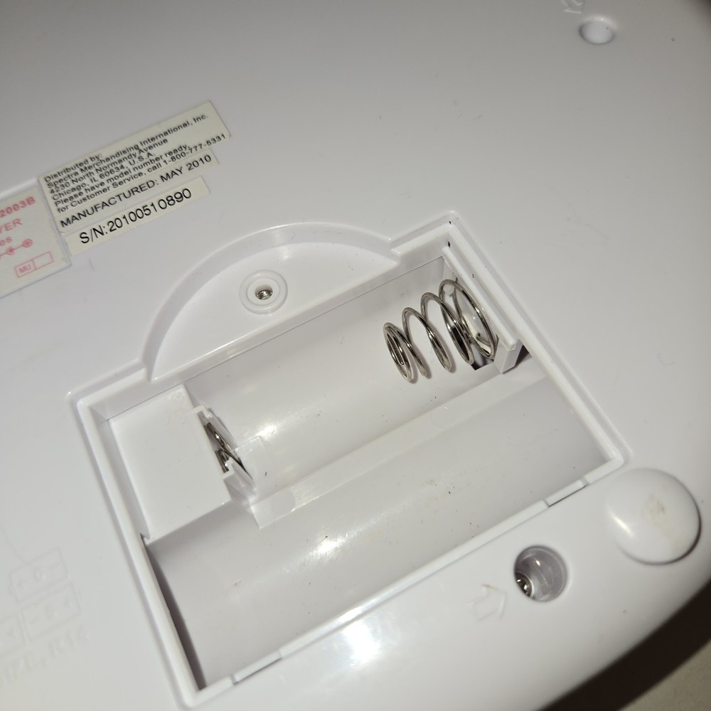 Hello Kitty KT2003B Karaoke System CD Player with 1 Microphone - Tested Working