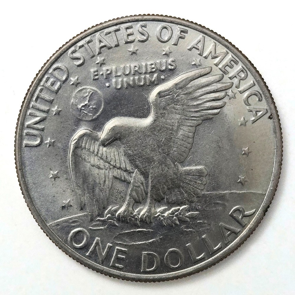1972 D $1 Eisenhower One Dollar Eagle Over Moon