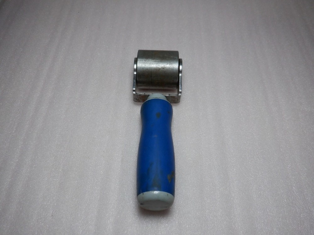 EVERHARD 2" STICHERS SMOOTH ROLLER