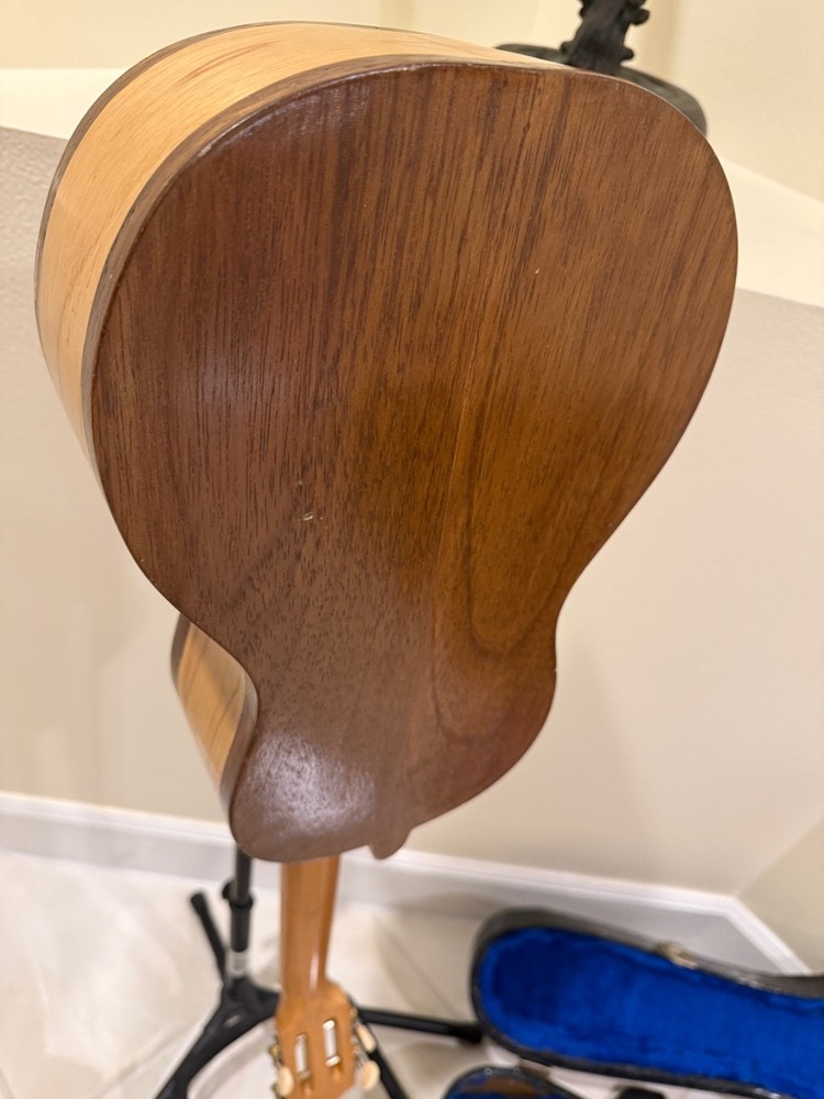 PABLO CANELA GUITAR W/ Case