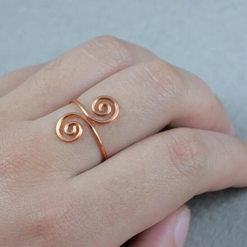 Solid Pure Copper Minimalist Healing Ring, Handmade, Unisex, Spiral Ring