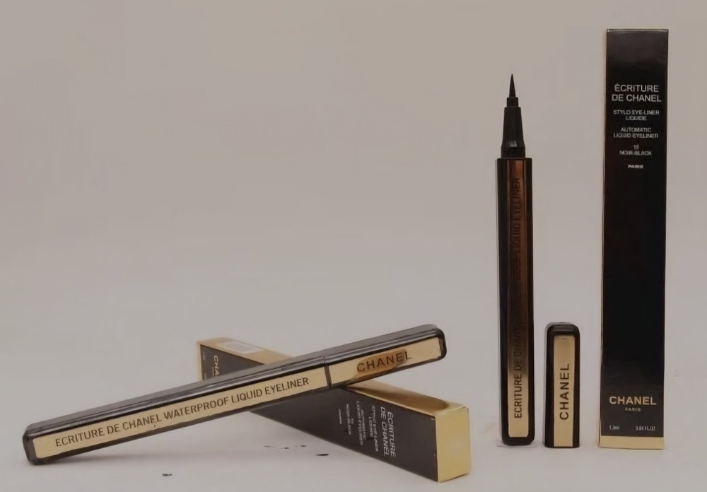 CHANEL Ecriture de CHANEL Automatic Liquid Eyeliner #10 Black