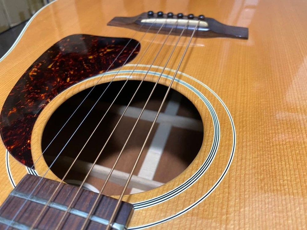 Gibson Acoustic Guitar