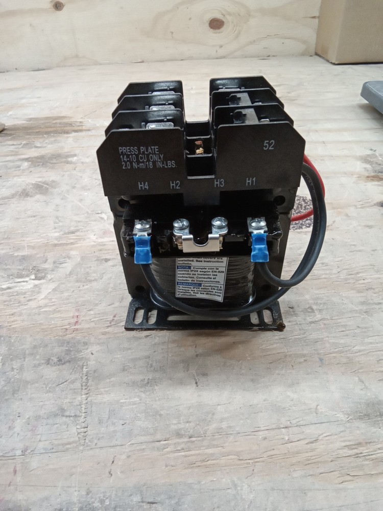 Square D 9070TF75D1 Class 9070 industrial control transformer, Type TF