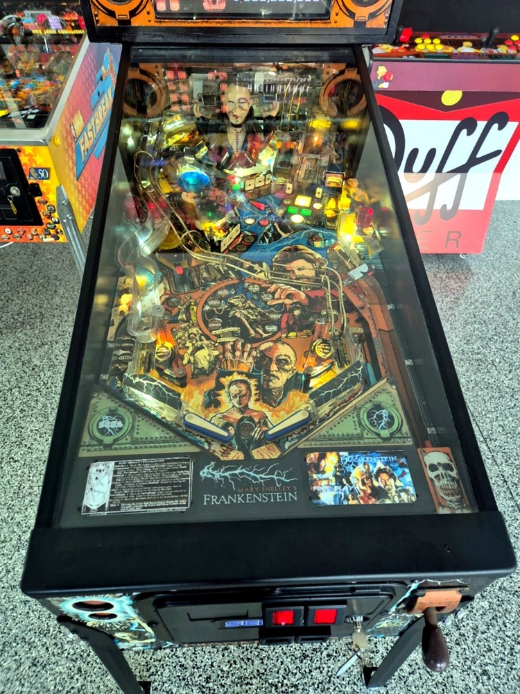 SEGA FRANKENSTEIN PINBALL MACHINE 1995 collections