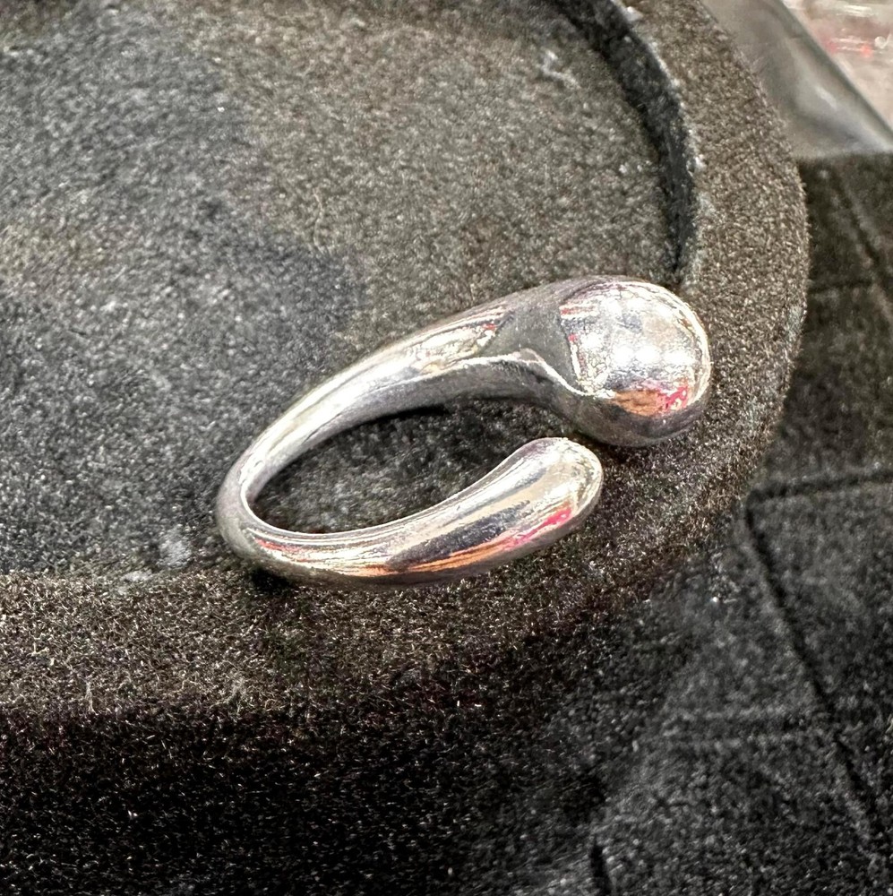 Beautiful Adjustable ring Handmade Silver Ring Vintage Look Gift for her