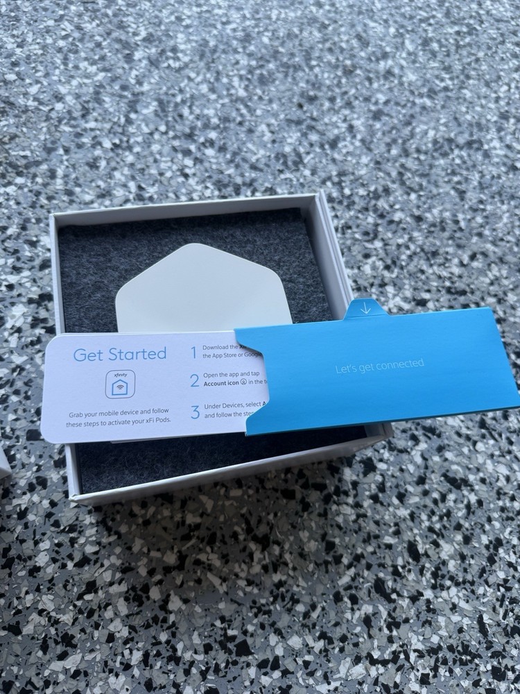 Comcast Xfinity XFI Pods Wifi Network Range Extender