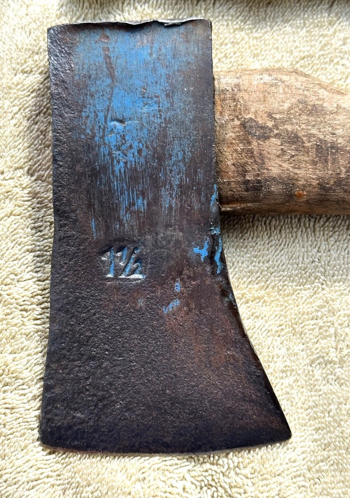 VINTAGE 1 1/2 POUND AX - WEST GERMANY