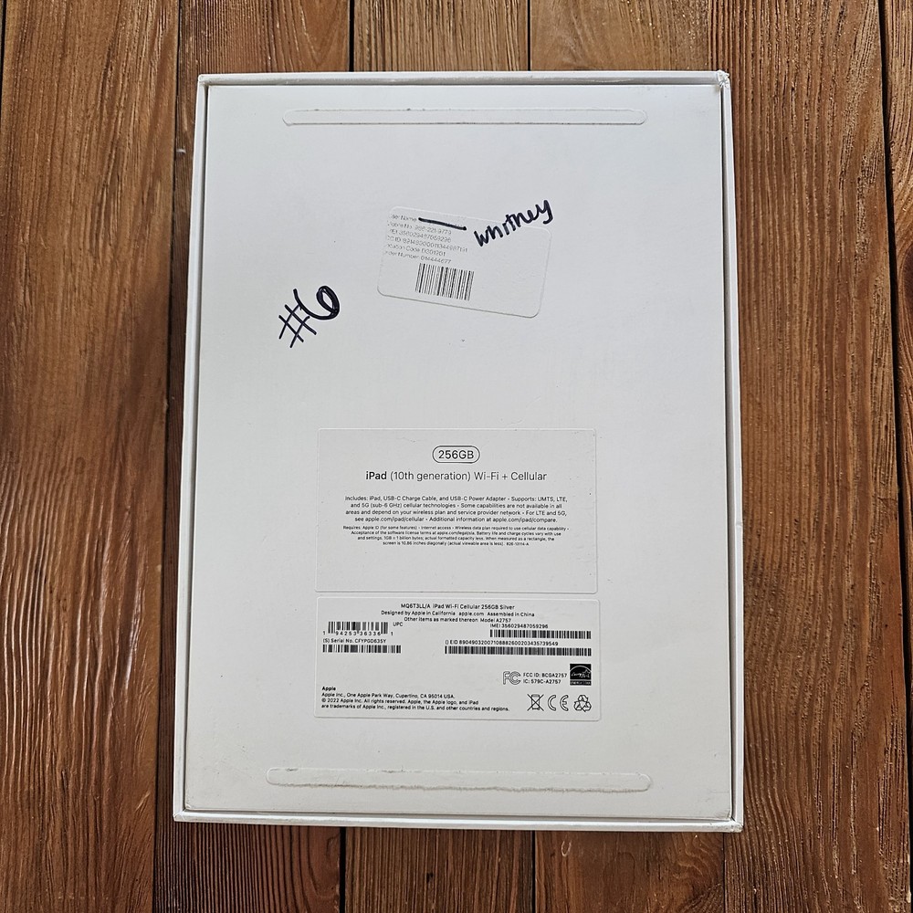 EMPTY BOX - iPad box 10th generation 256 GB (Box Only)