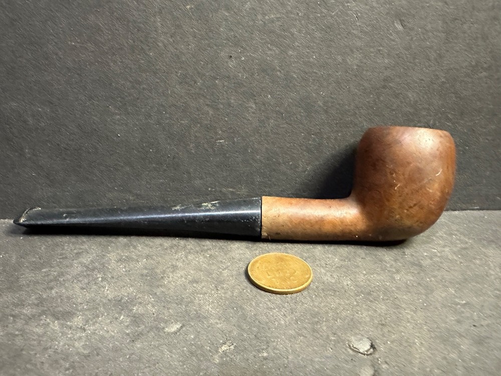 Vintage Pipe, Whitehall "10", Imported Briar, #11
