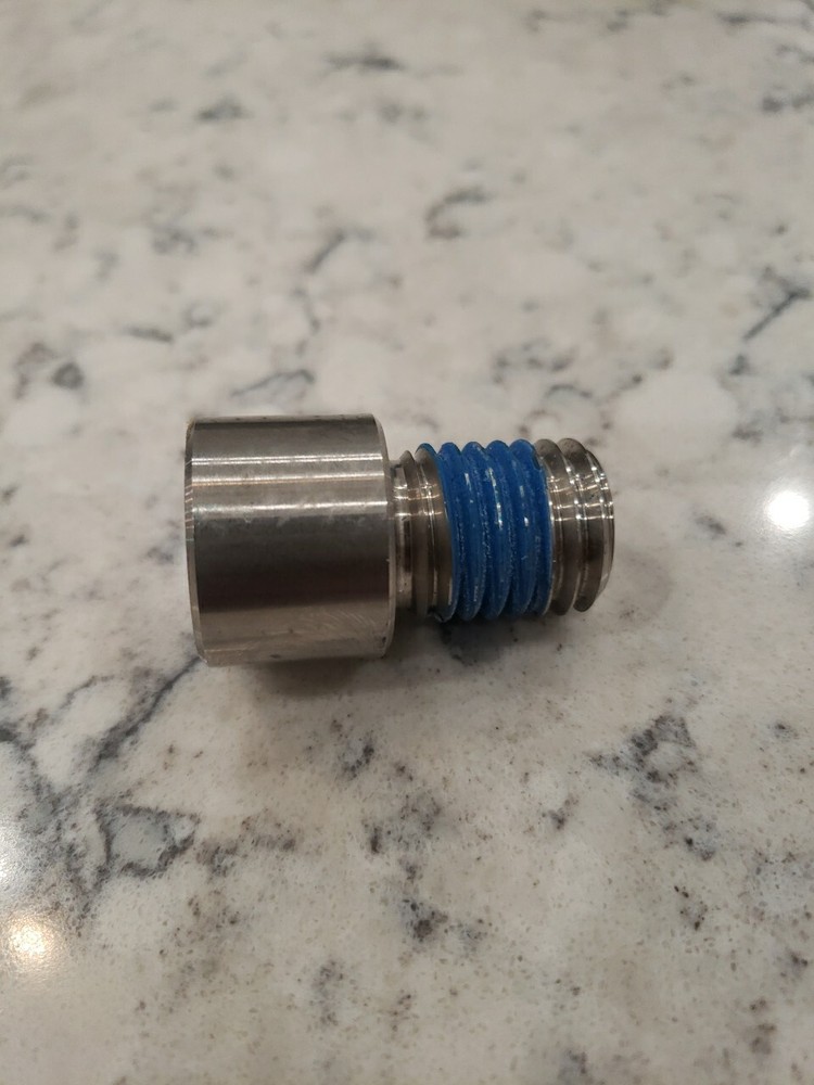 Volvo Part # 3852316
