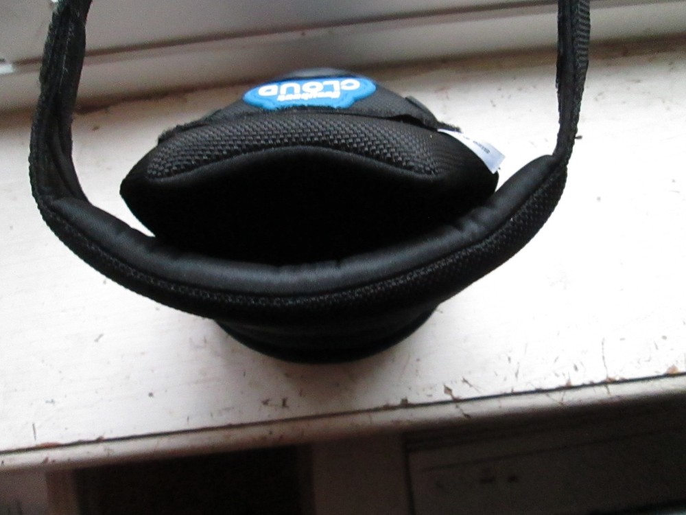 easyboot cloud for minis, opened ,never used, with insert ,bought wrong size ...