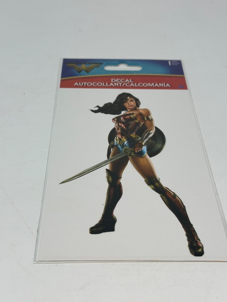 DC Comics - Wonder Woman Decal - NEW!