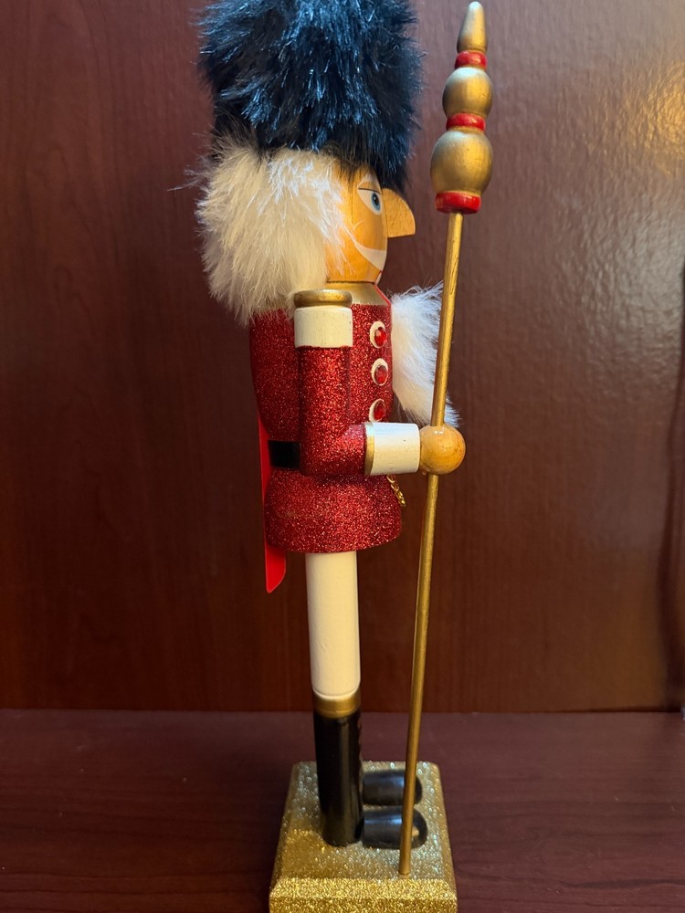 Global International Christmas Nutcracker Soldier