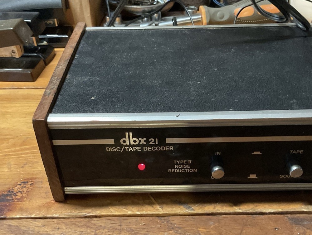 DBX 21 Disc Tape Decoder Noise Reduction Model 21 USA Made