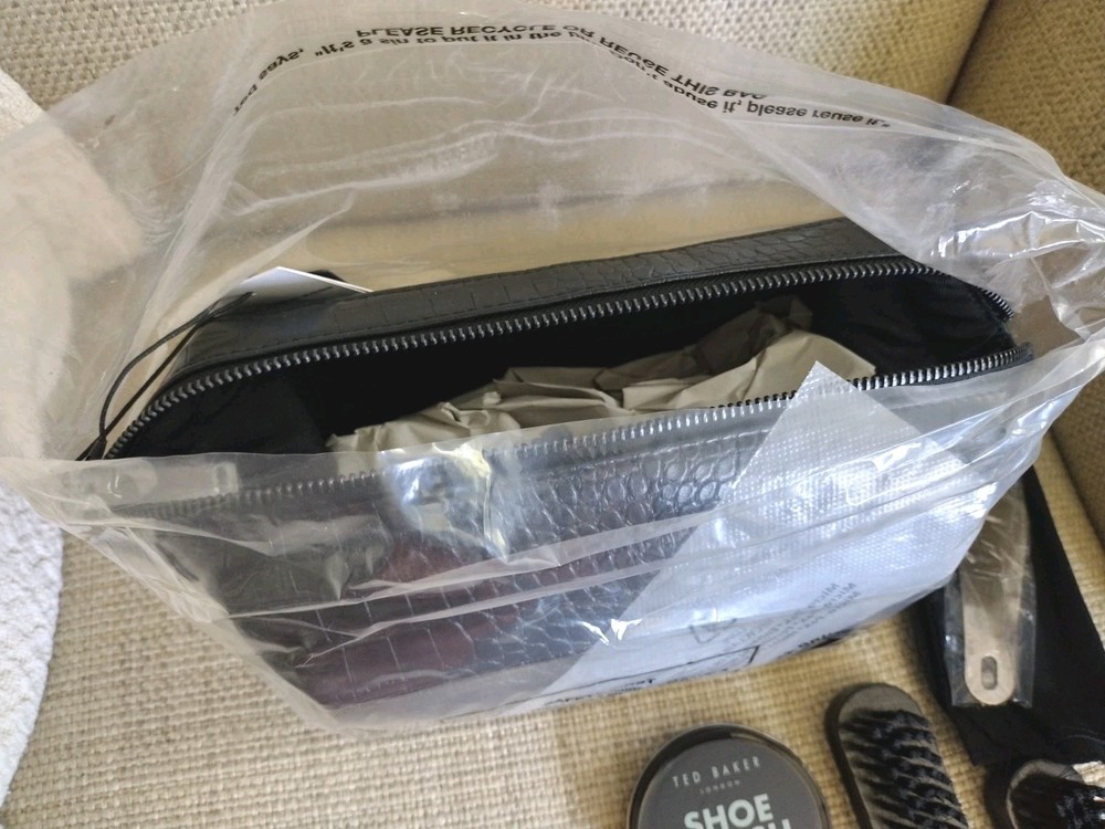 Ted Baker Shoe Shine Kit