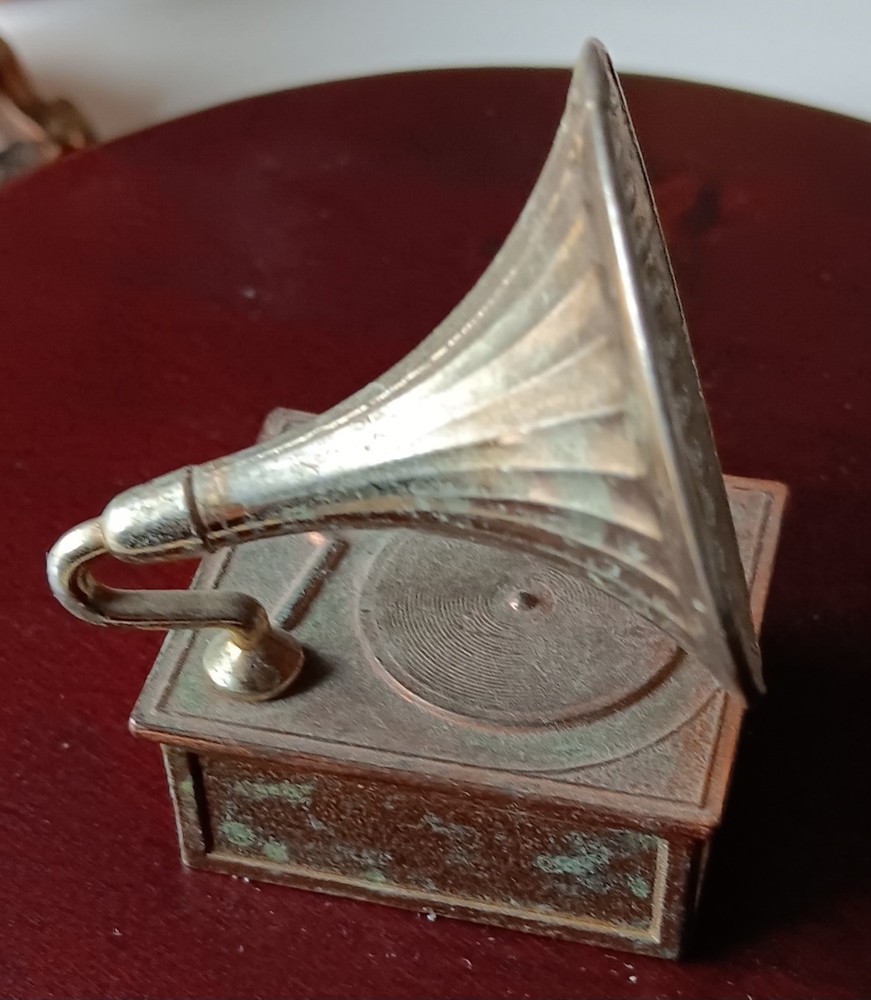 Gramophone Miniature Doll