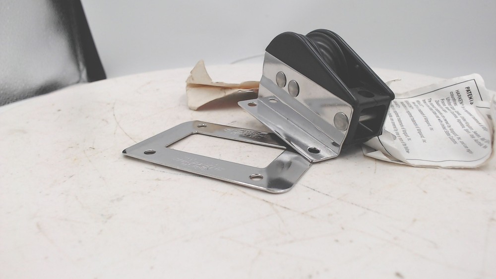 Harken 046 Through Deck New WW