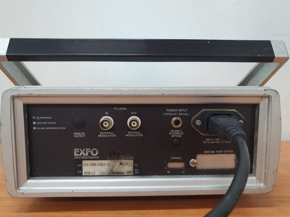 EXFO FLS-220 Light Source