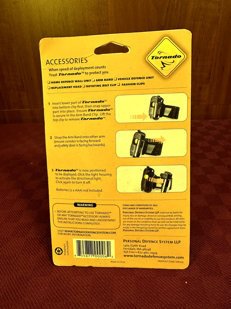 TORNADO PERSONAL DEFENCE SYSTEMS ARM BAND WITH DIRECTIONAL LIGHT