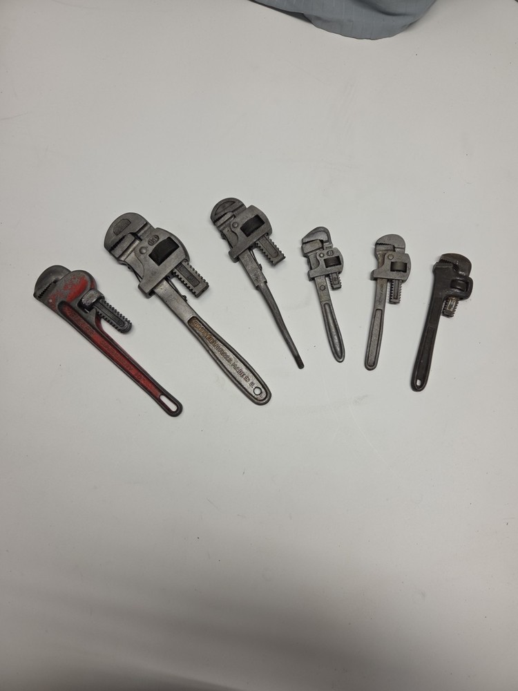 Lot Of 6 Pipe Wrenches Different Sizes And Brands