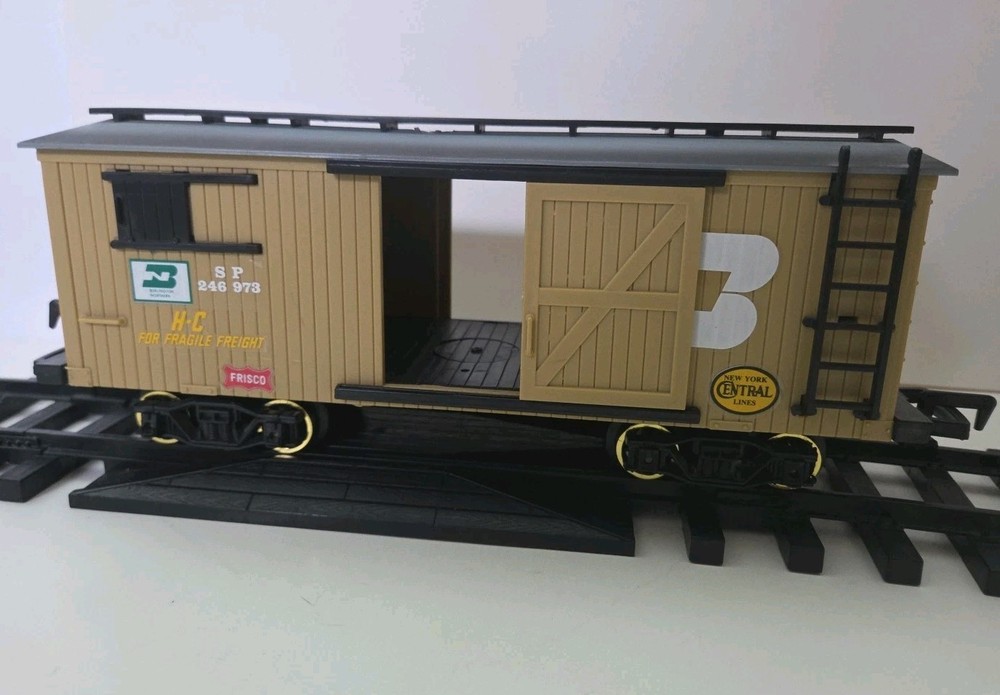 Vintage 1989 New Bright Gold Rush Express Train Set Complete Working