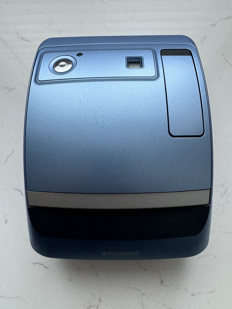 Polaroid One600 Instant camera blue