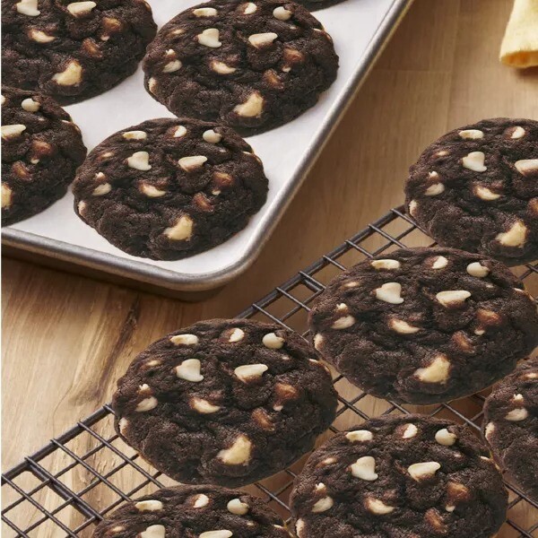 Nestle Toll House Baking Chocolate Chips