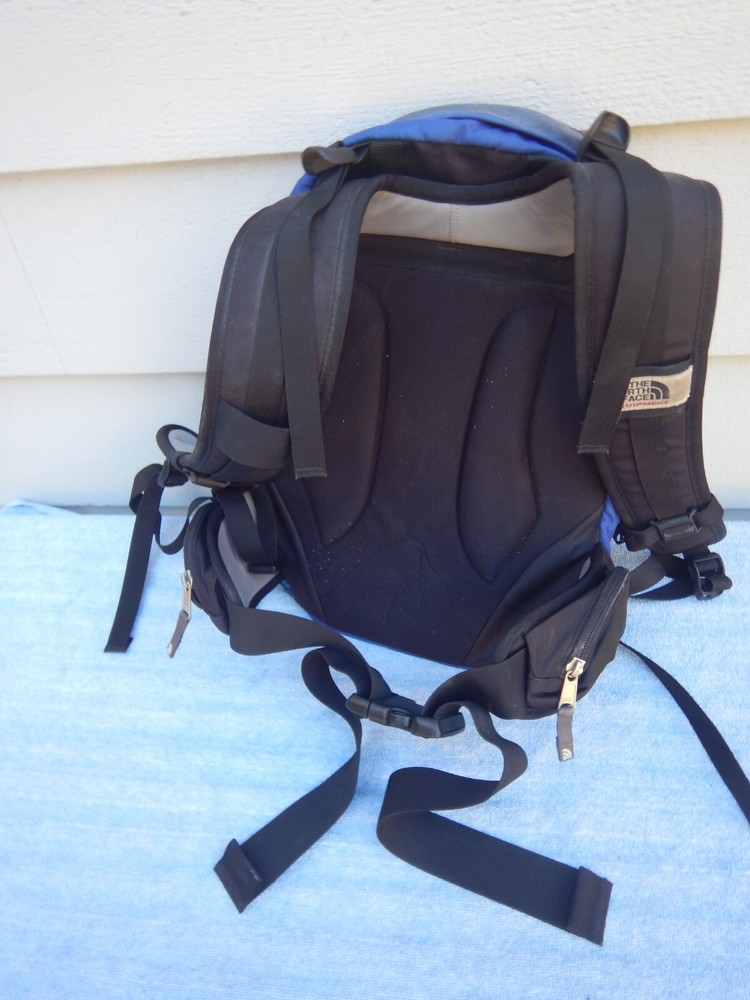 North Face Diva Small Backpack Day Pack Universal Fit Backpacking Climbing Blue