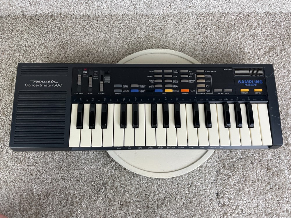 Realistic Concertmate-500 Electronic Sampling Keyboard Made in Japan