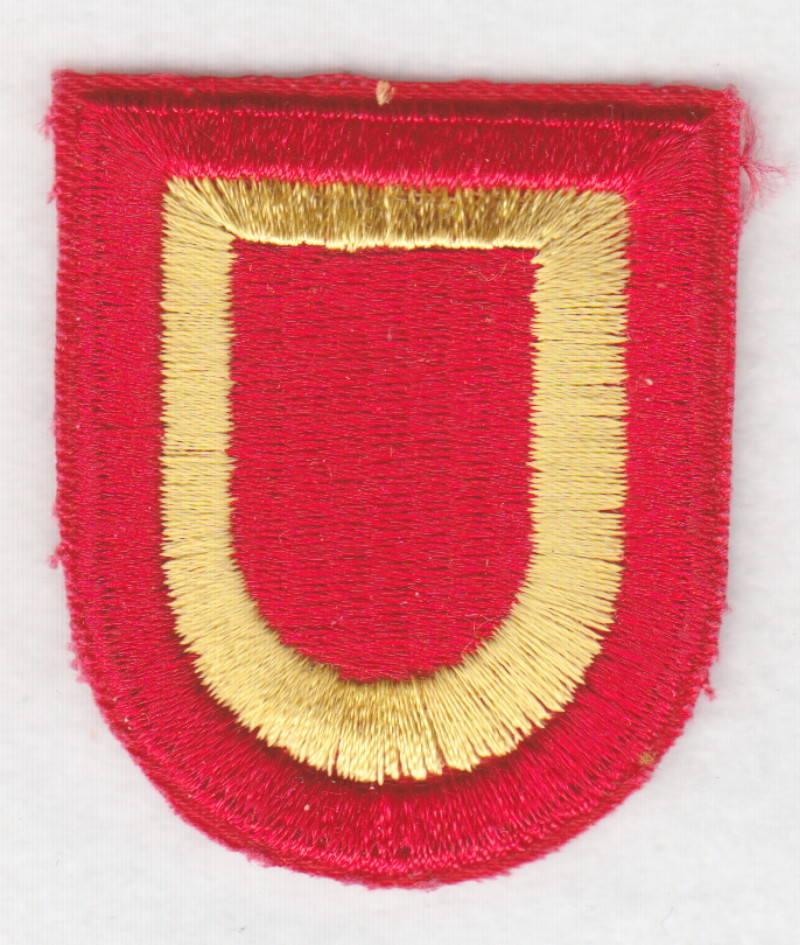 Army Beret Patch: 407th Support & Transportation Battalion - cut edge