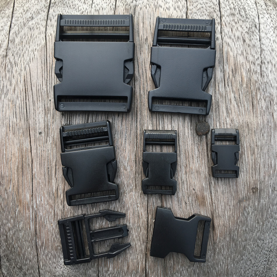 Adjusting Plastic side release buckles Belt Paracord clips webbing black white