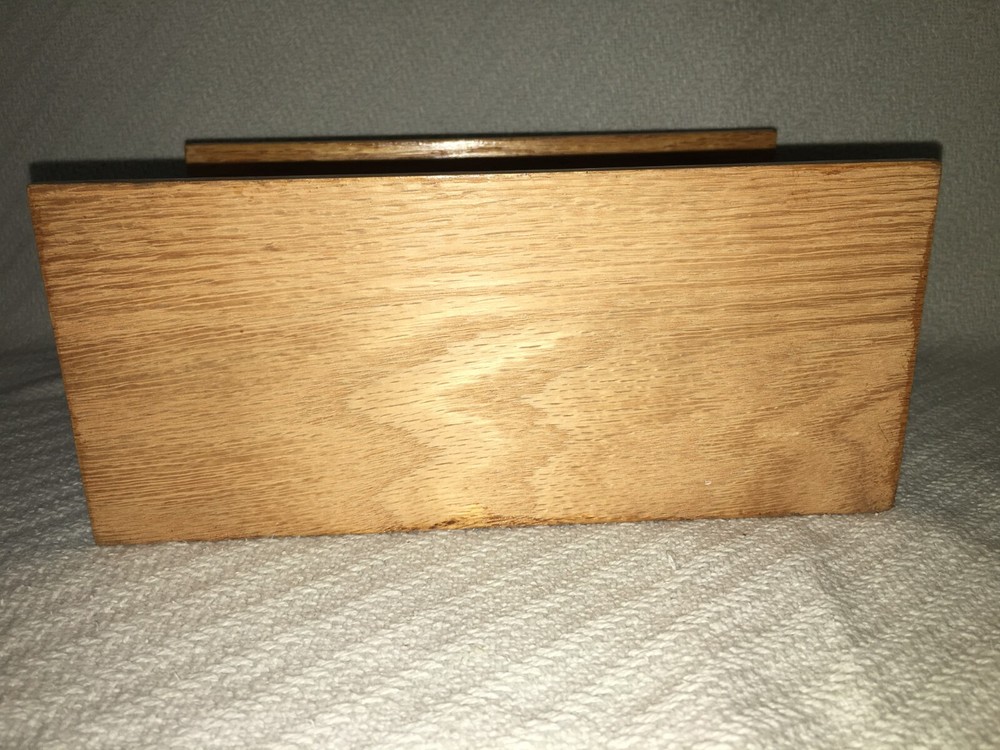 Silcon Electronics Wood Quartz Mantle Clock 8x4x4"