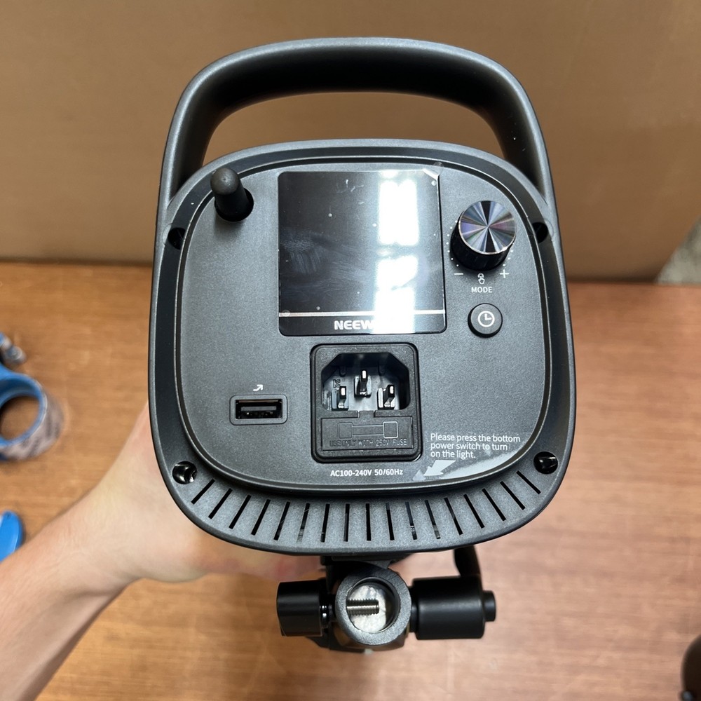 NEEWER CB60 Video Light